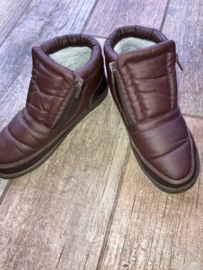 Quilted Slip-On Fleece lined Double Zipper Women’s Ankle Boots